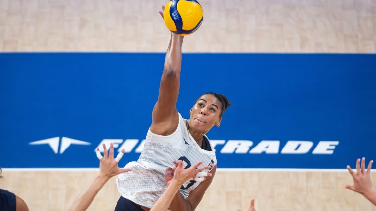 Kurek signs with Wolfdogs Nagoya – FIVB