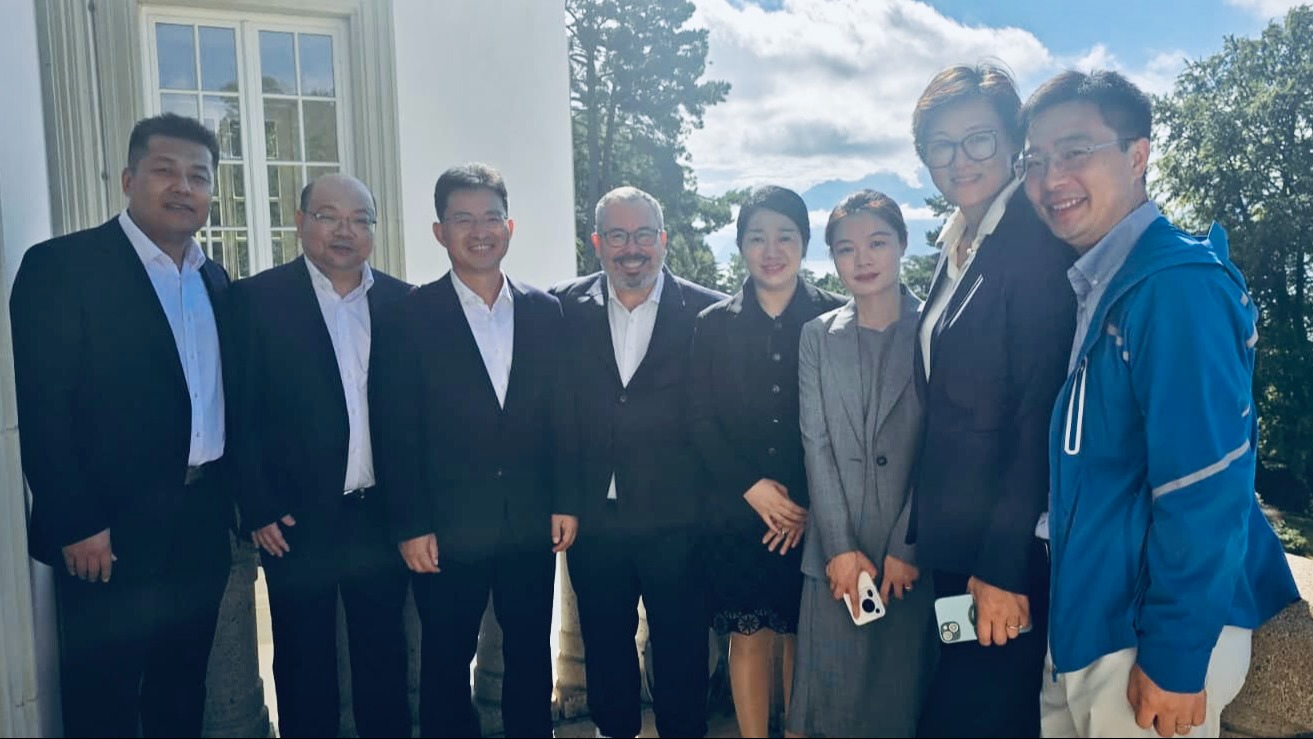 Beijing Sport University and FIVB deepen collaboration on road to Strategic Vision 2032