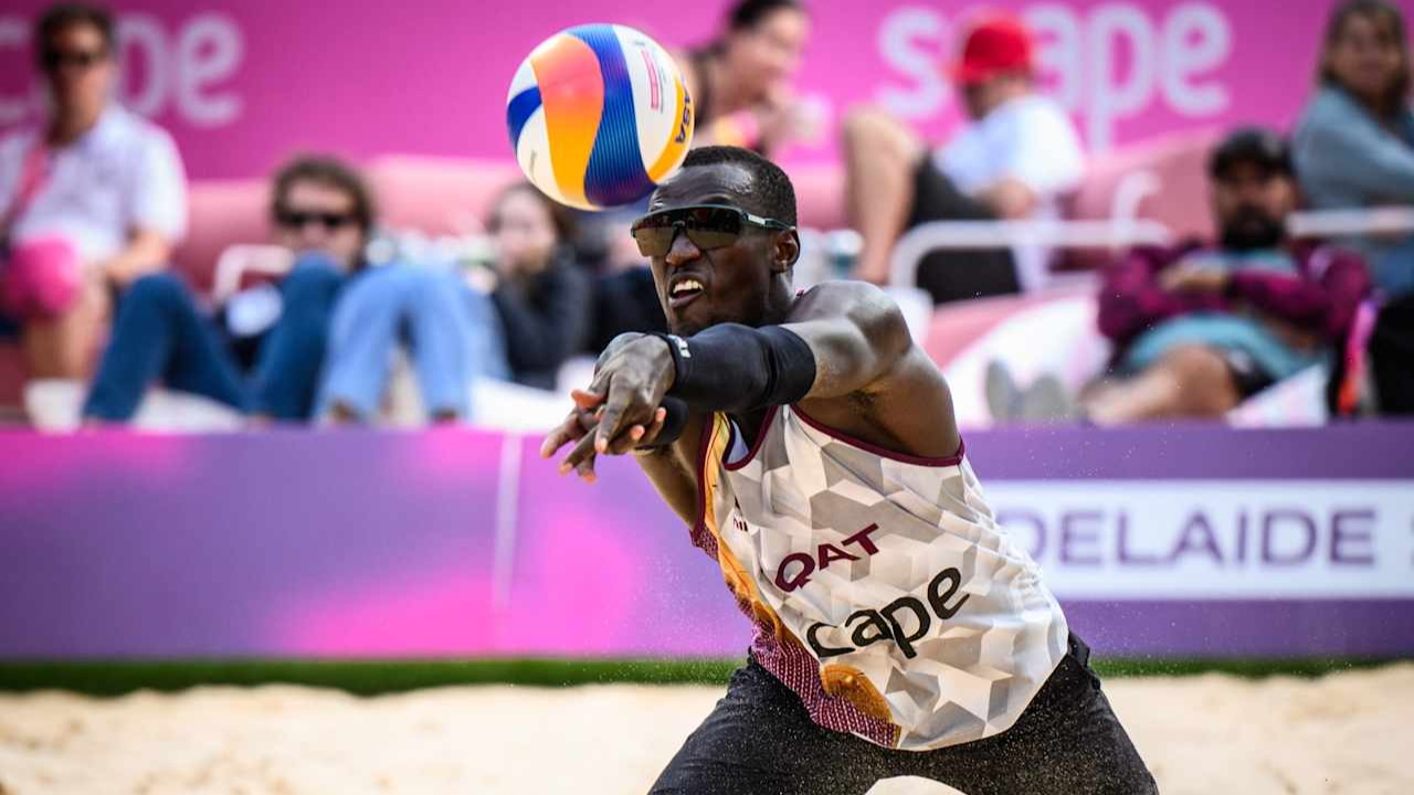 16 Volleyball Empowerment men duos vie for Asian beach volleyball title in Shangluo 
